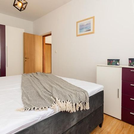 Holiday Home Bibano Bibinje Bagian luar foto